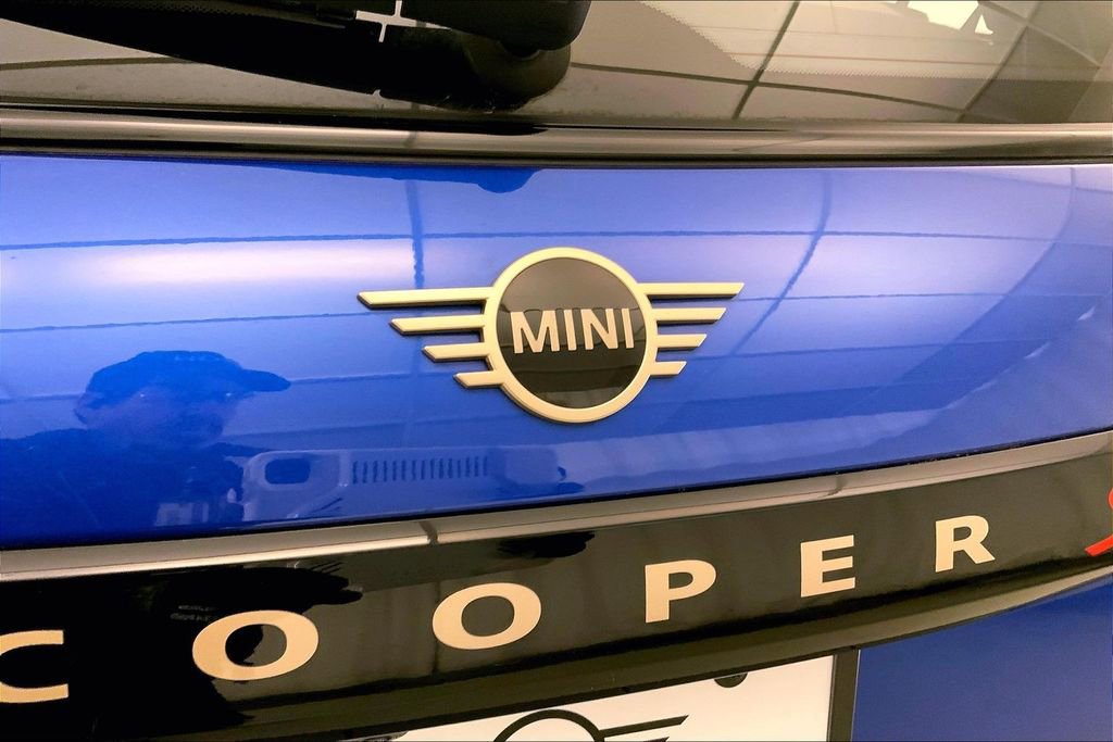 Used 2025 MINI Cooper S image 7