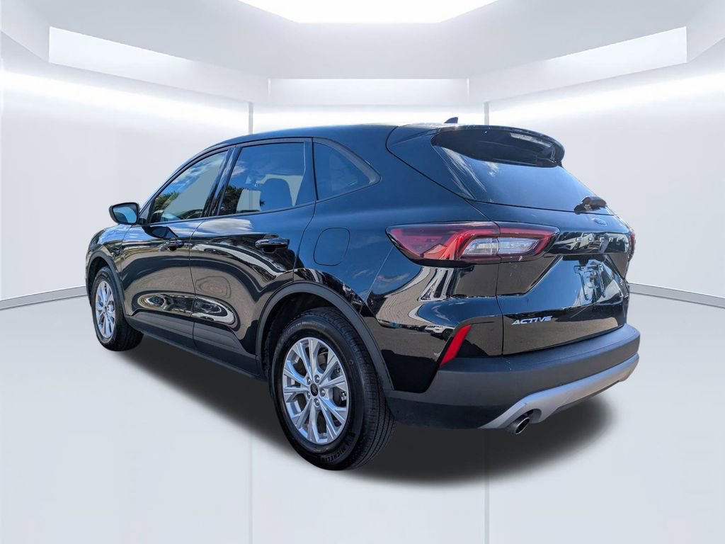 Used 2025 Ford Escape Active image 6