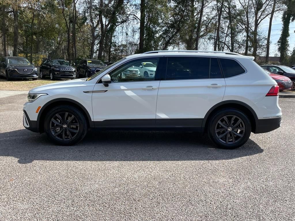 Used 2022 Volkswagen Tiguan SE image 28