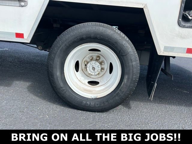 Used 2019 Ford E-350 and Econoline 350 Super Duty RWD image 10