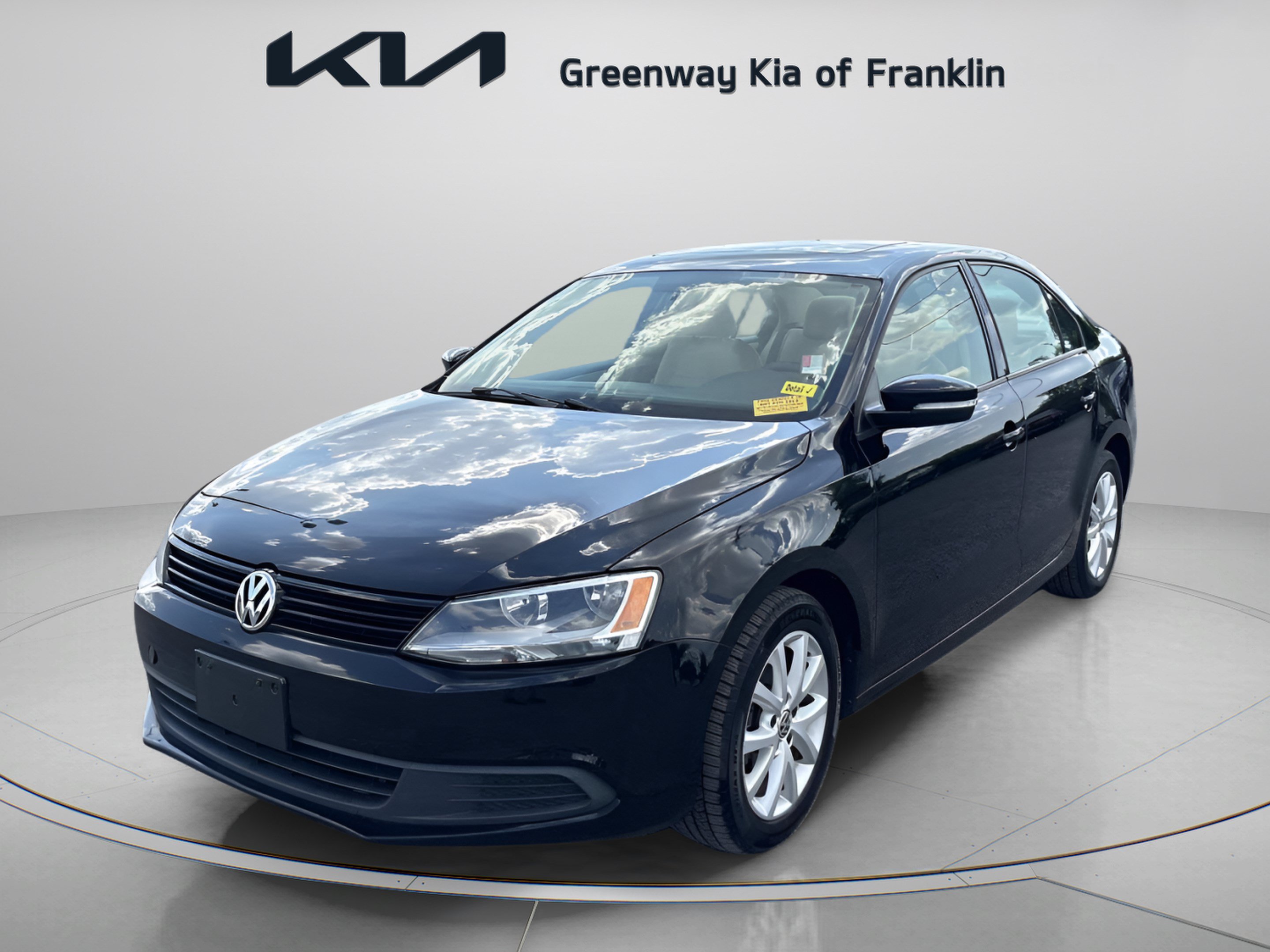 Used 2012 Volkswagen Jetta SE FWD image 3