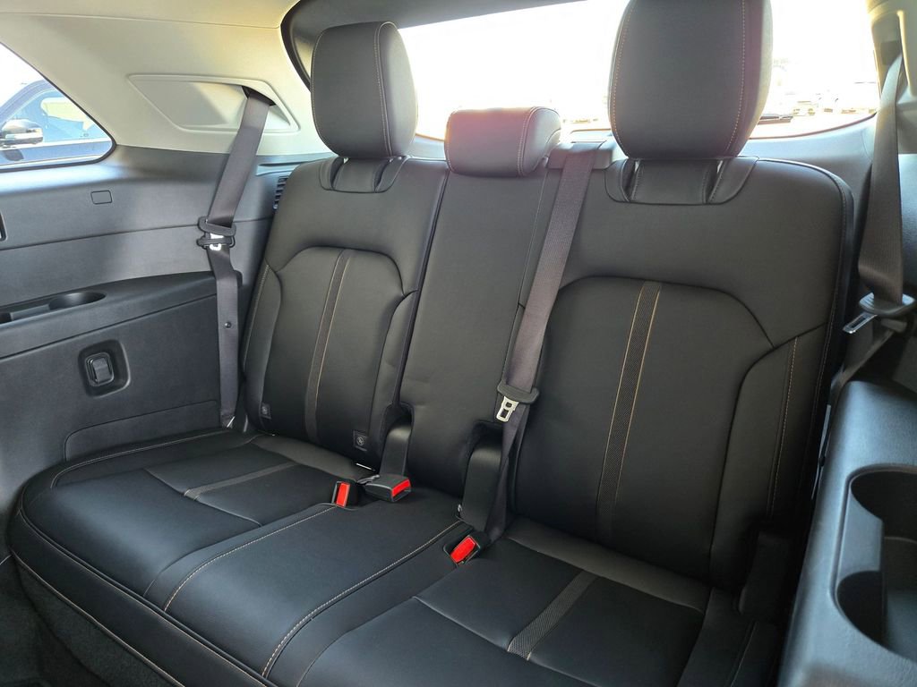 Used 2025 MAZDA CX-90 3.3 Turbo w/ Select Package image 15