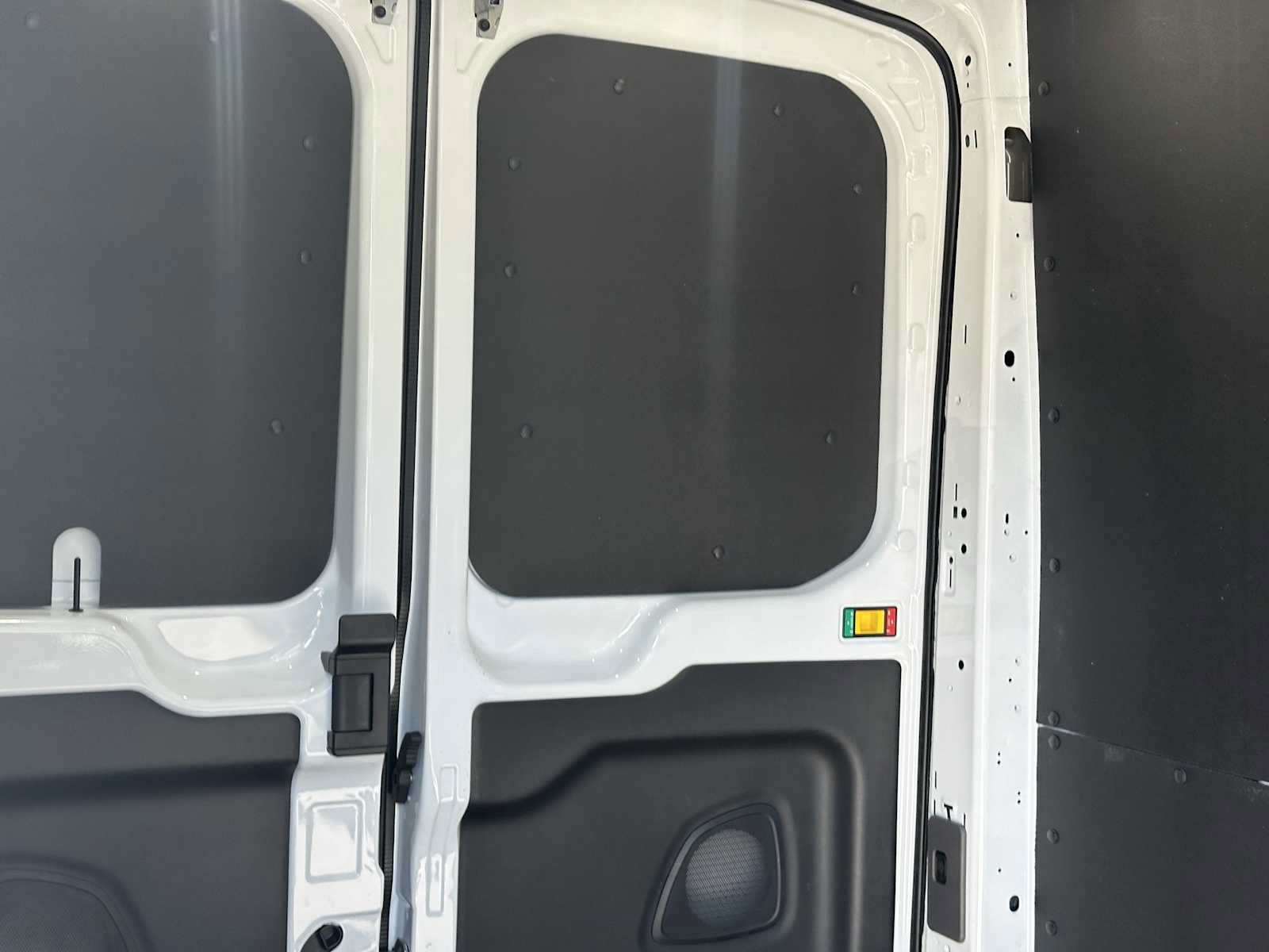 New 2026 Ford Transit 250 148 Medium Roof w/ Load Area Protection Package RWD image 21