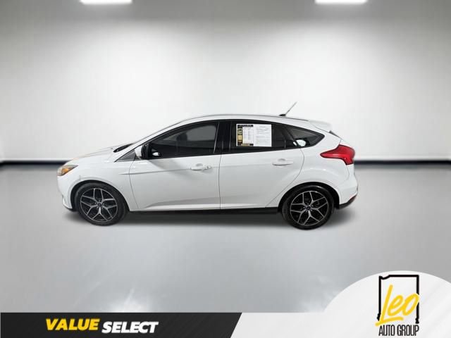 Used 2017 Ford Focus SEL FWD image 2