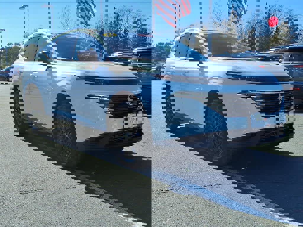 Used 2025 Nissan Murano SV image 3