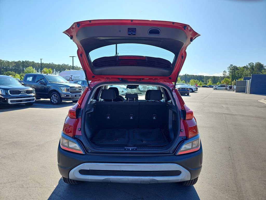 Used 2023 Hyundai Kona SEL FWD image 17