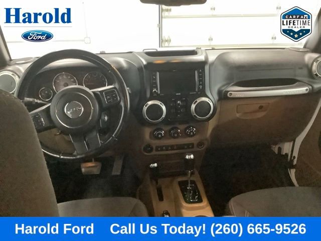 Used 2018 Jeep Wrangler Unlimited Sahara w/ Dual Top Group image 14