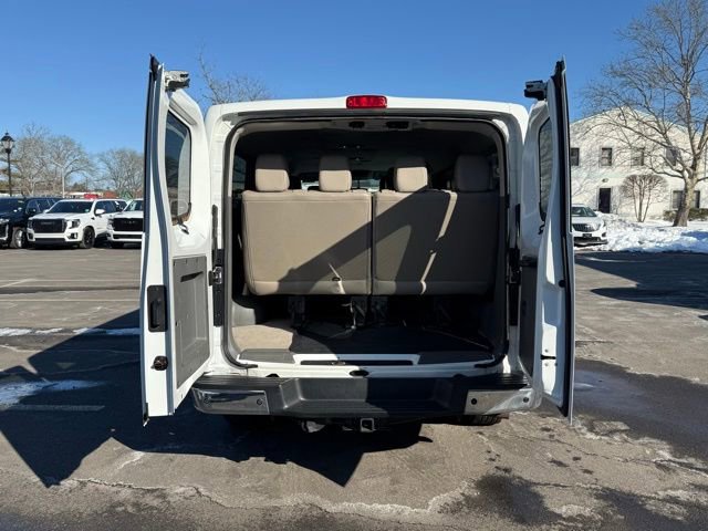 Used 2016 Nissan NV 3500 SL image 11
