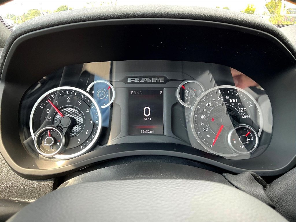 Used 2026 RAM 2500 Big Horn AWD/4WD image 16