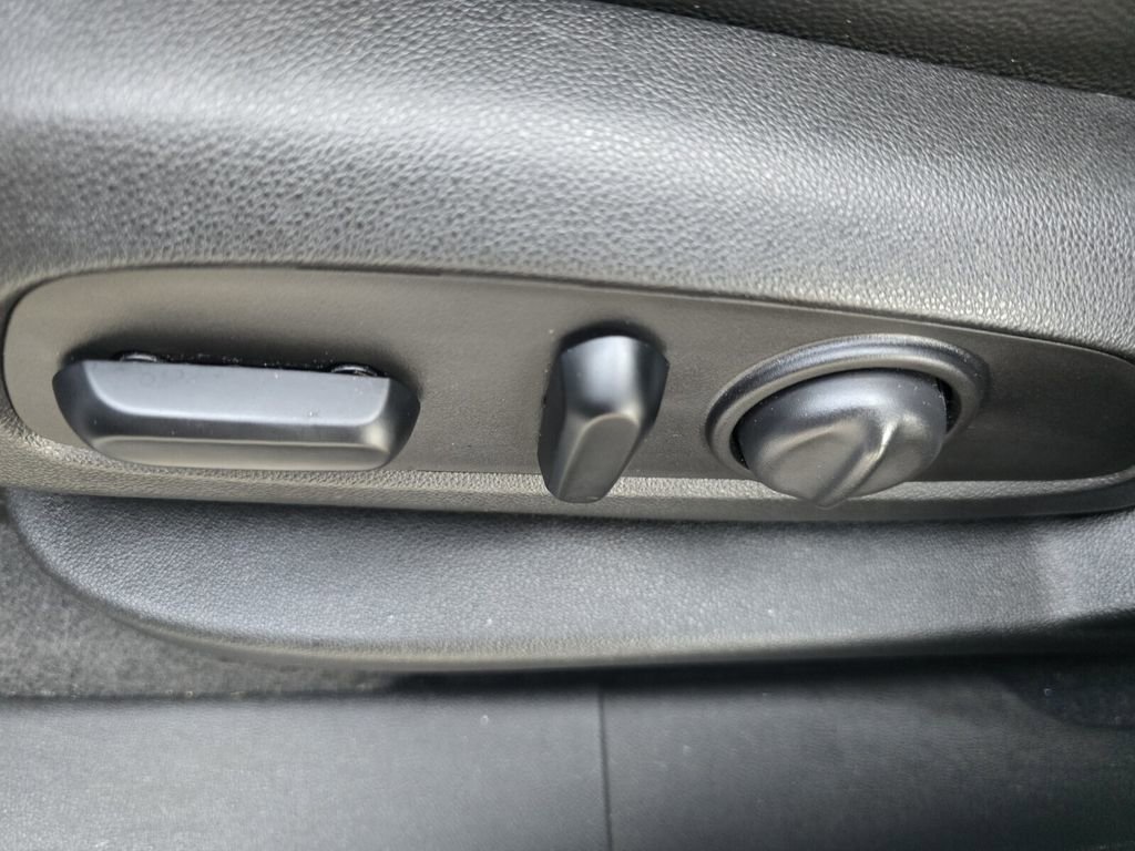 Used 2020 GMC Terrain Denali w/ Denali Premium Package image 14