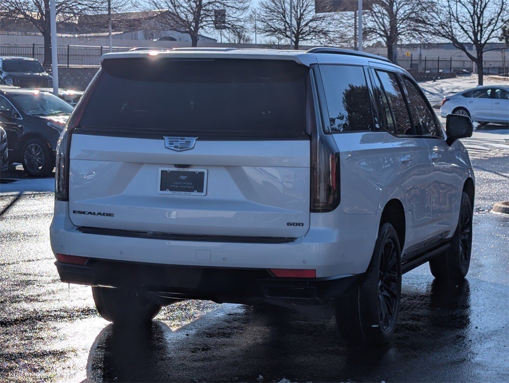 Certified 2022 Cadillac Escalade Sport Platinum w/ Heavy-Duty Trailer Package image 4