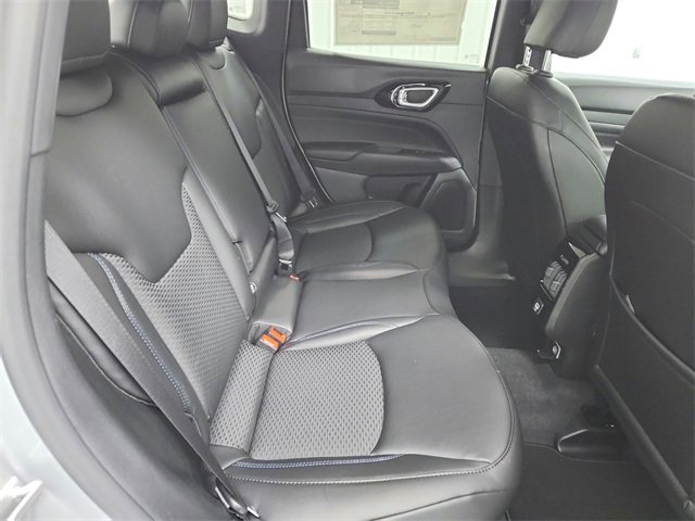 New 2026 Jeep Compass Latitude image 36