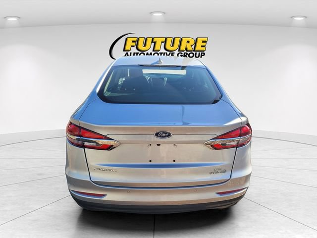 Used 2019 Ford Fusion SE image 4