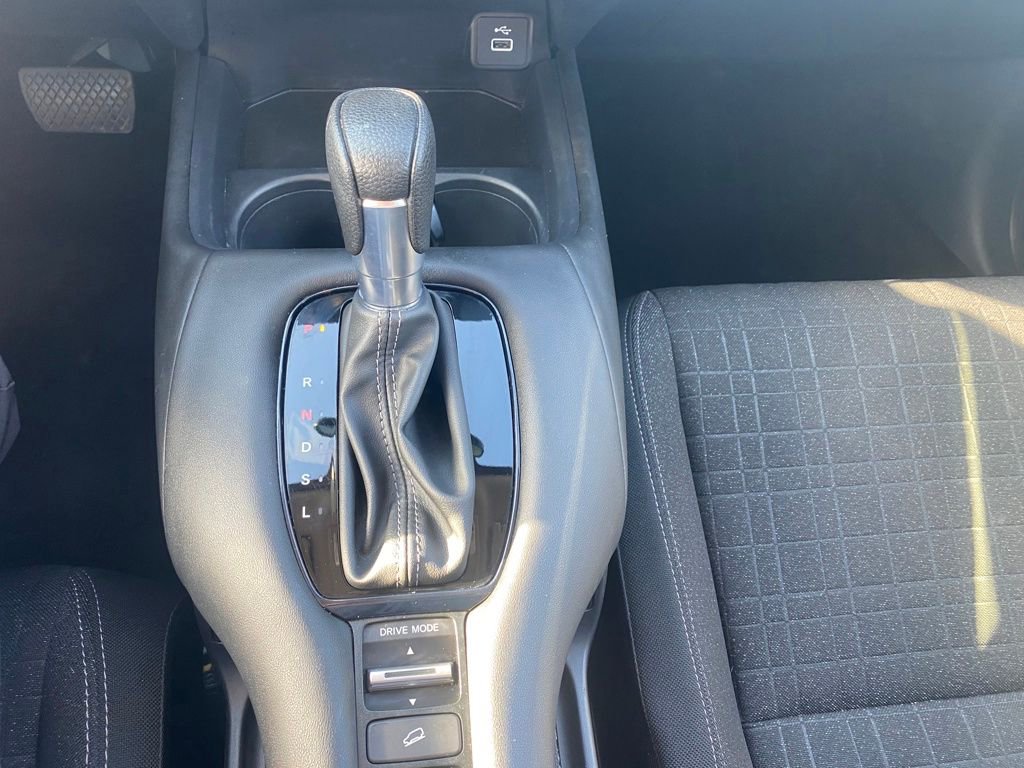 Used 2023 Honda HR-V LX image 15