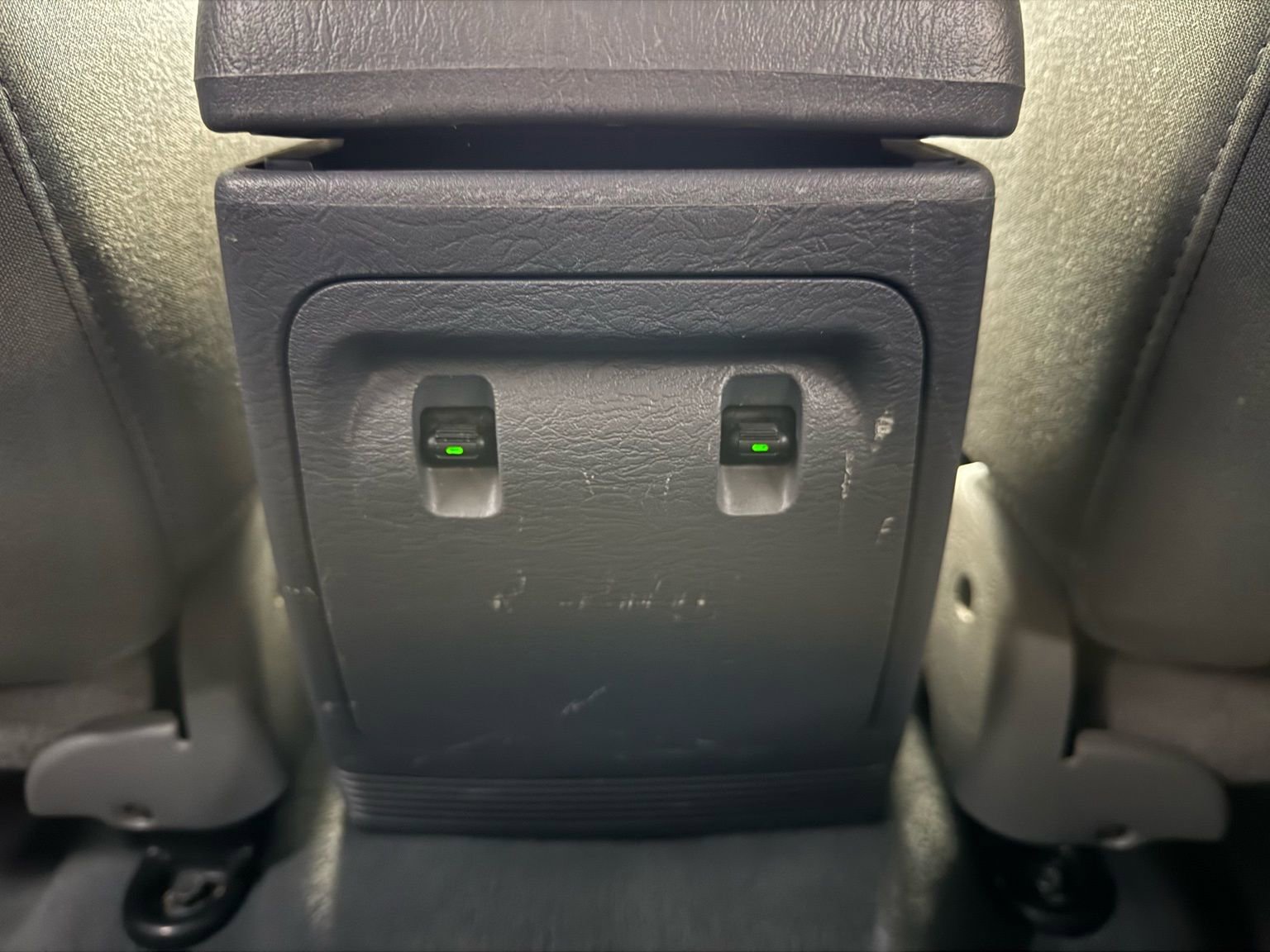 Used 2006 Jeep Liberty Renegade image 27