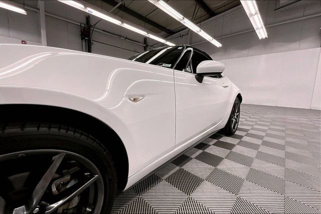 Used 2016 MAZDA MX-5 Miata Grand Touring RWD image 23