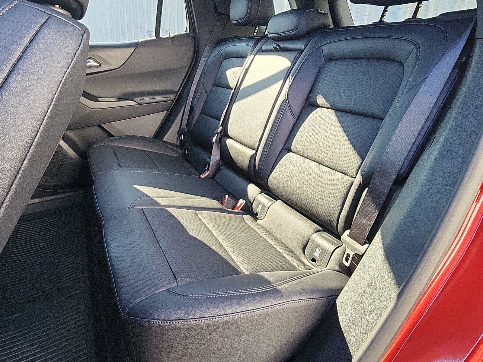 New 2026 Chevrolet Equinox LT w/ Convenience Package II image 22