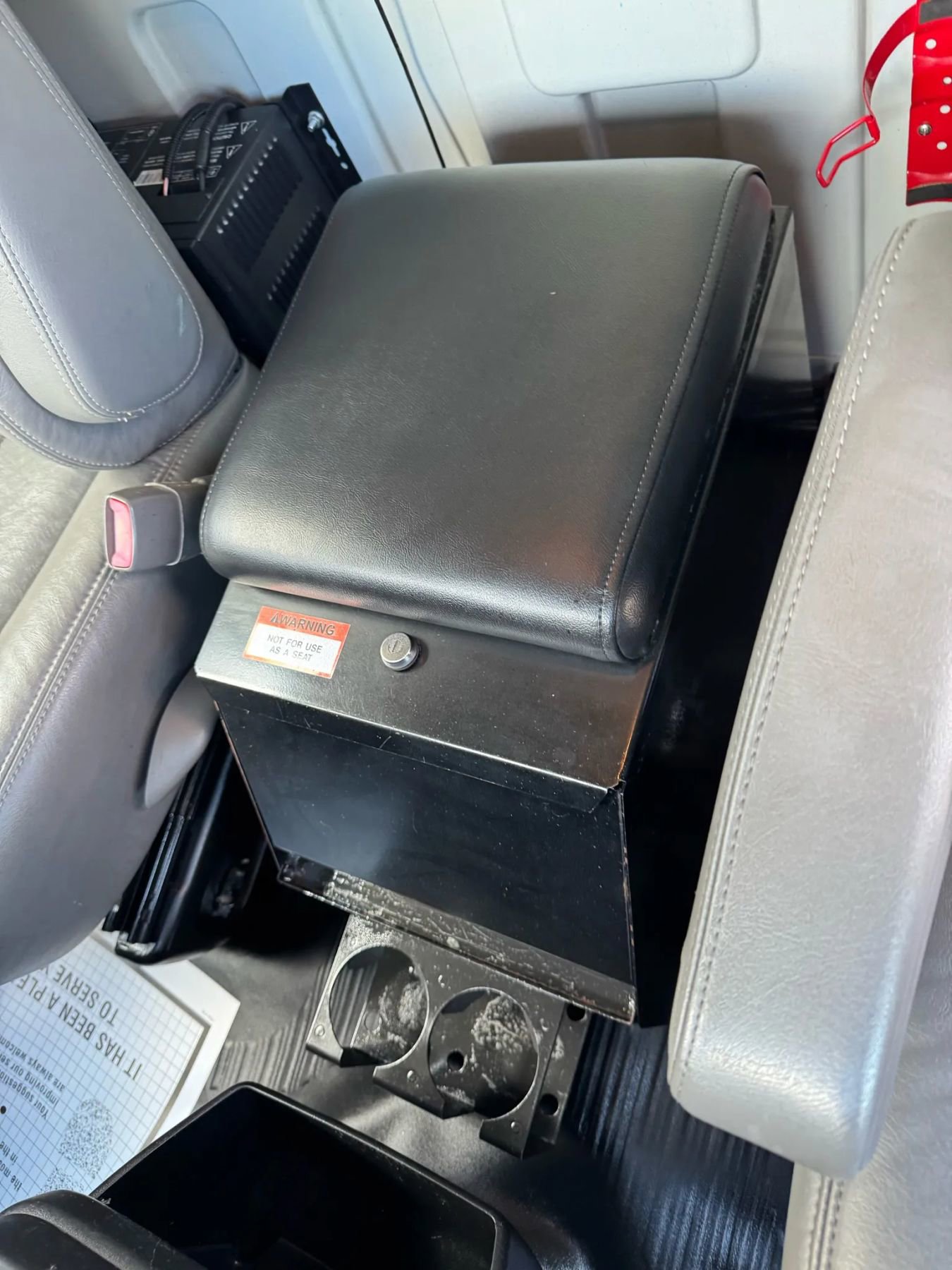 Used 2014 Chevrolet Express 2500 image 12