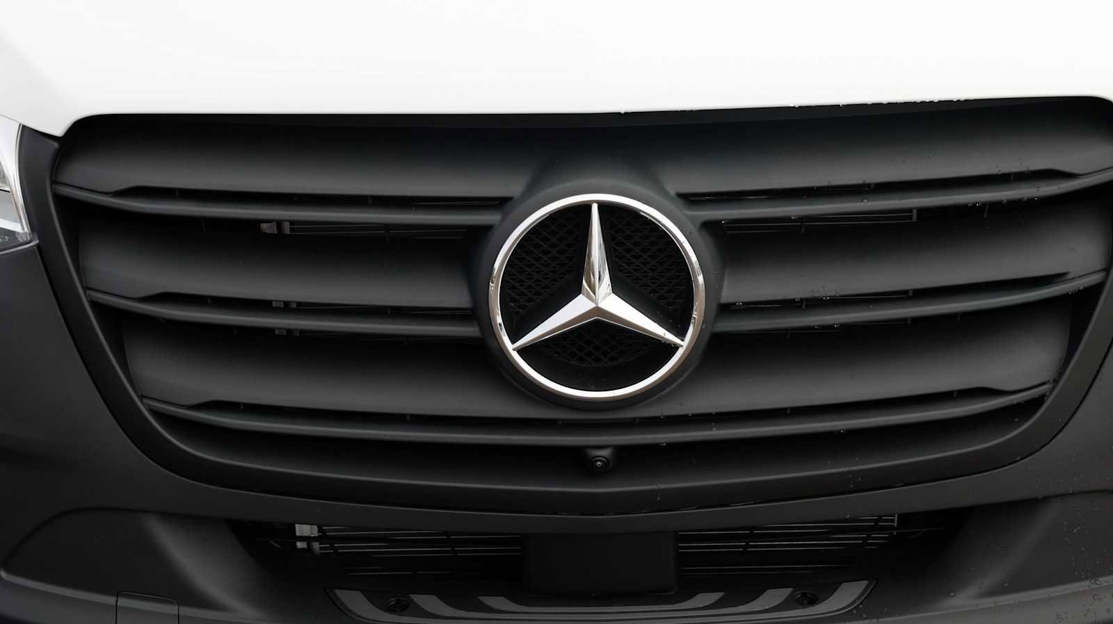 New 2026 Mercedes-Benz Sprinter 2500 image 13
