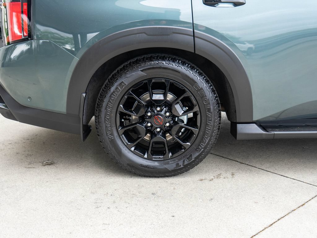 Used 2026 Nissan Armada PRO-4X AWD/4WD image 38