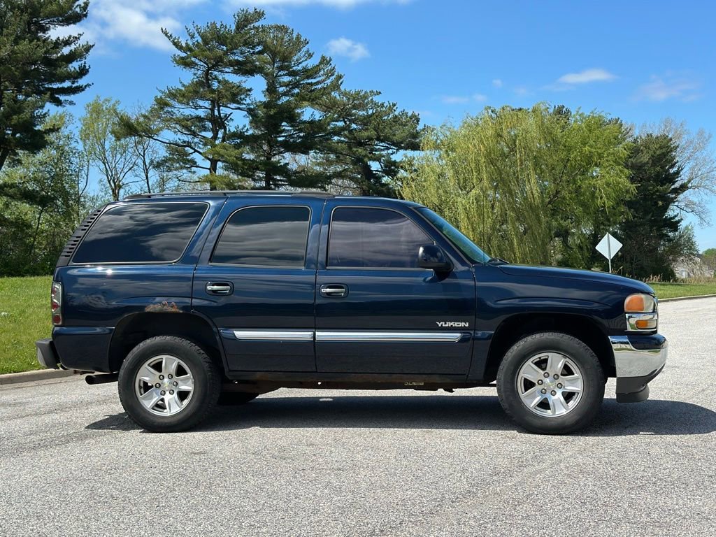 Used 2005 GMC Yukon SLE w/ Cargo Package RWD image 8