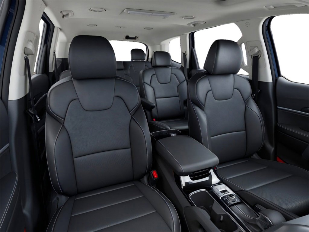 New 2025 Kia Telluride S image 15