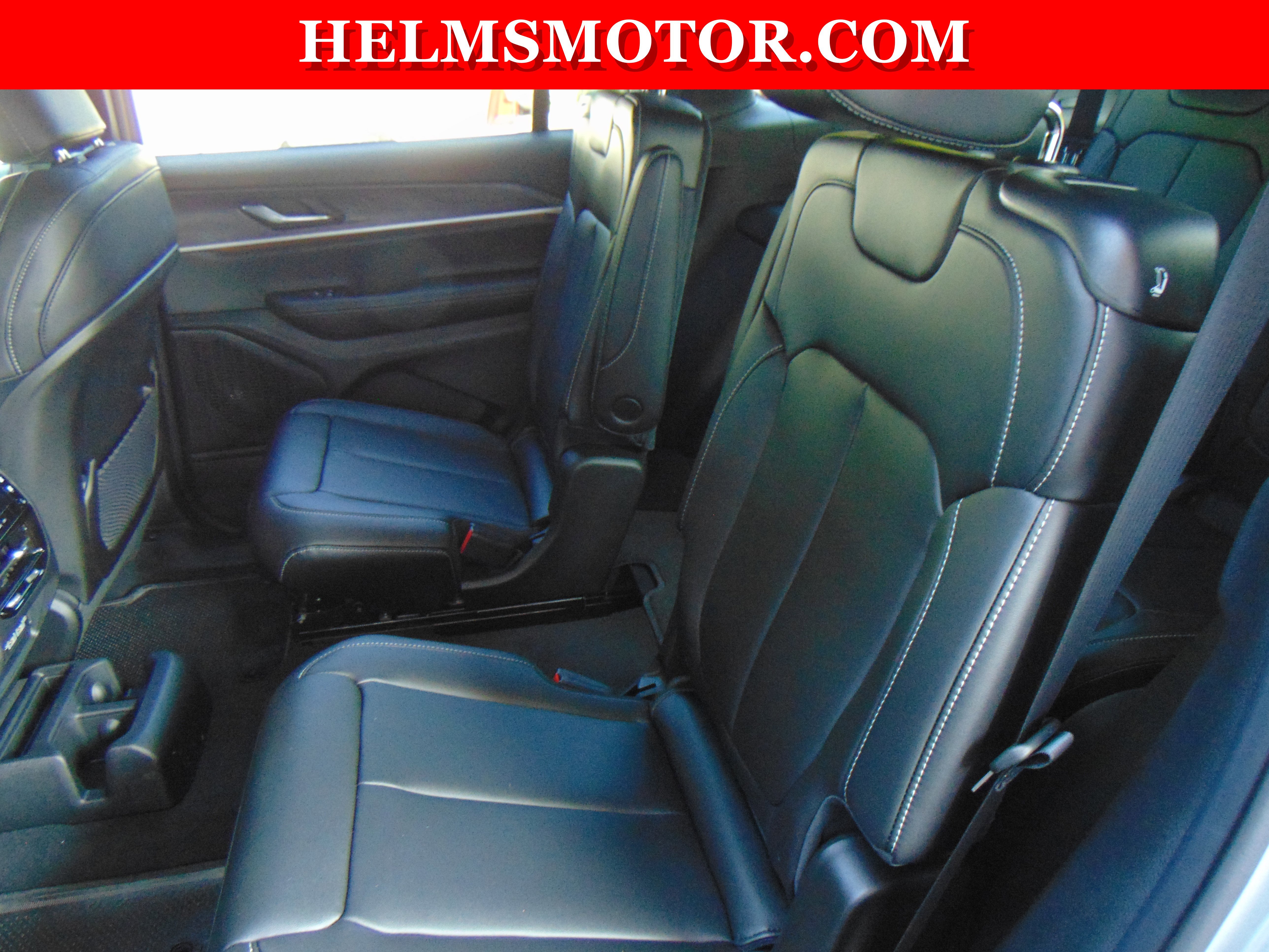 Used 2025 Ford Ranger XLT w/ Trailer Tow Package image 33