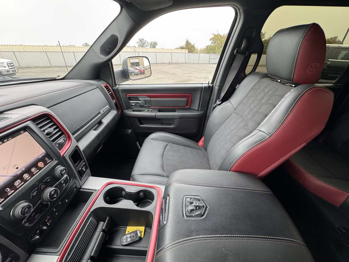 Used 2016 RAM 1500 Rebel w/ Luxury Group image 38