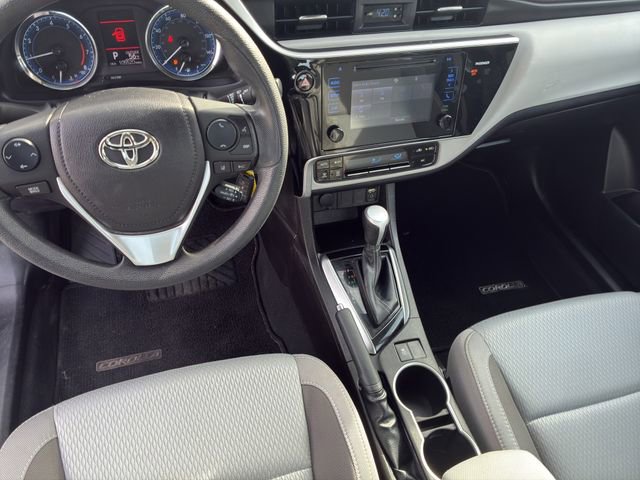 Used 2017 Toyota Corolla LE image 17