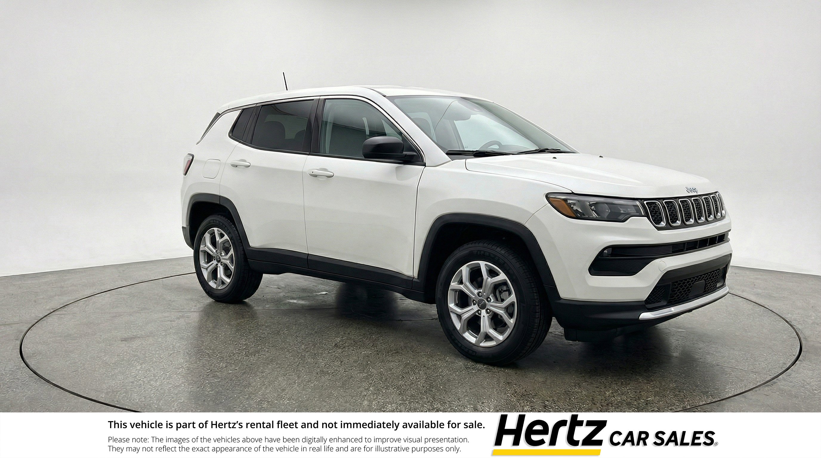 Used 2025 Jeep Compass Latitude image 1