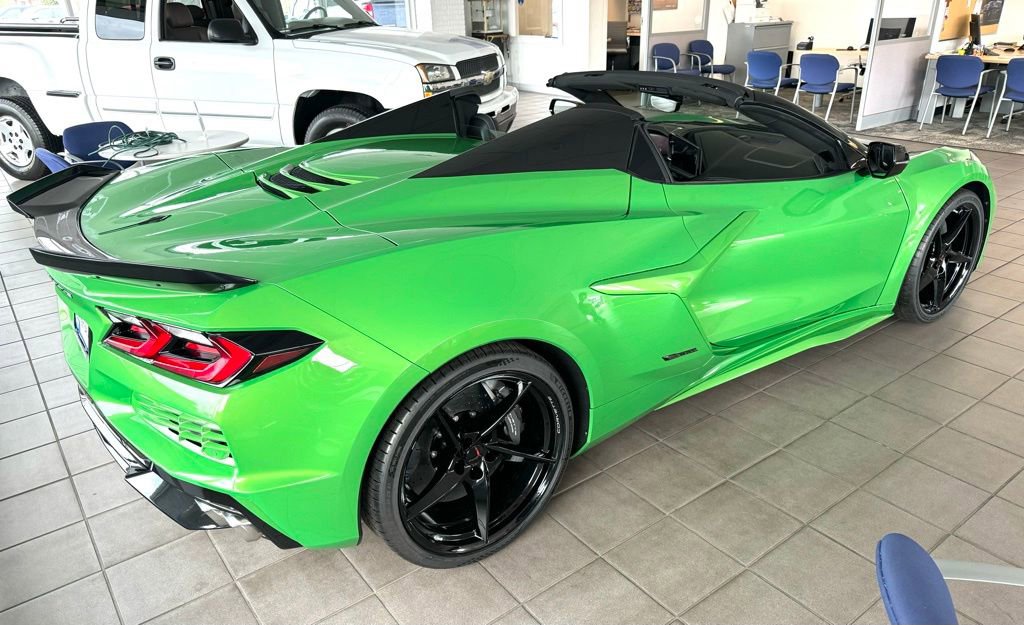 New 2026 Chevrolet Corvette E-Ray image 43