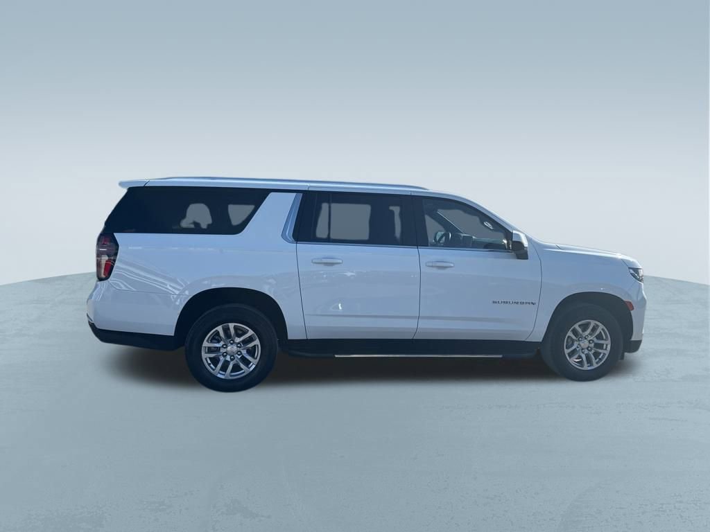 Used 2024 Chevrolet Suburban LT image 9