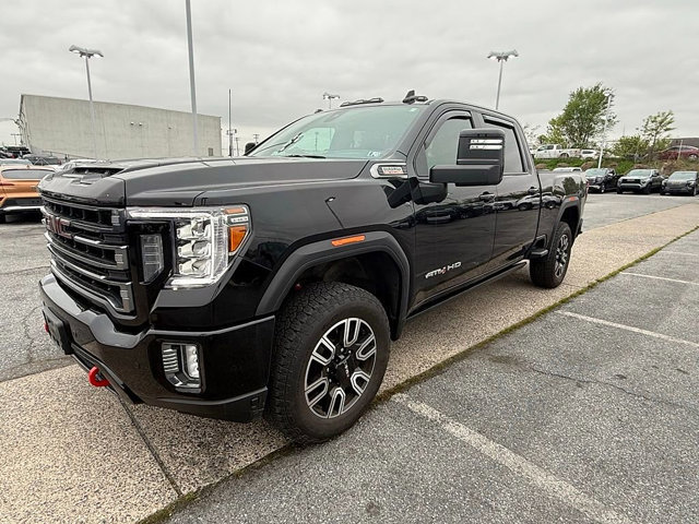 Used 2023 GMC Sierra 2500 AT4 w/ AT4 Premium Plus Package AWD/4WD image 10