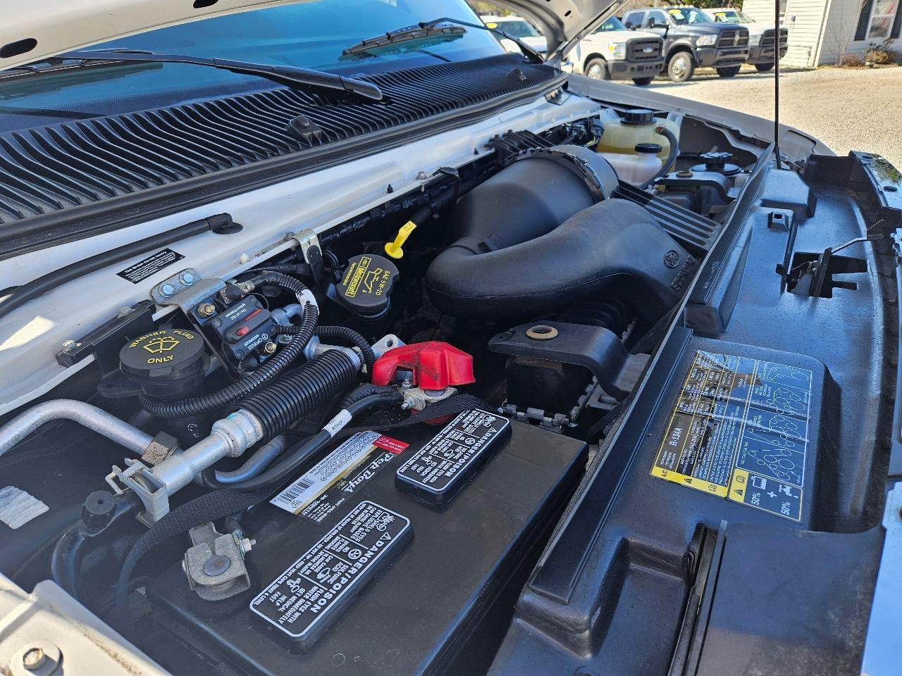 Used 2014 Ford E-350 and Econoline 350 Extended Super Duty w/ Power Group RWD image 49