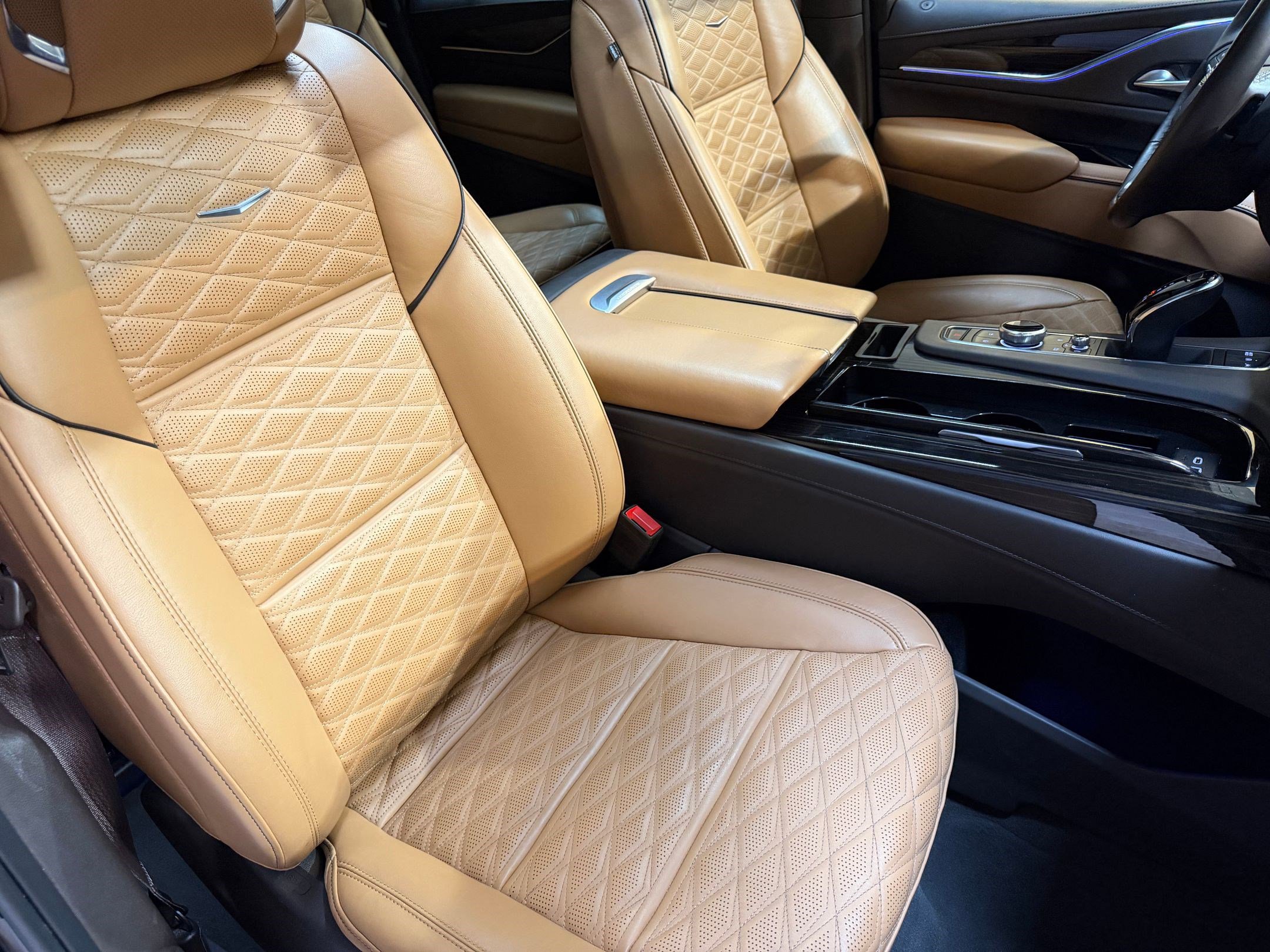 Certified 2023 Cadillac Escalade ESV Premium Luxury image 57