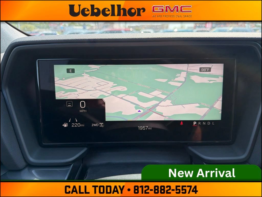 Used 2026 GMC Terrain AT4 w/ Technology Package II AWD/4WD image 27