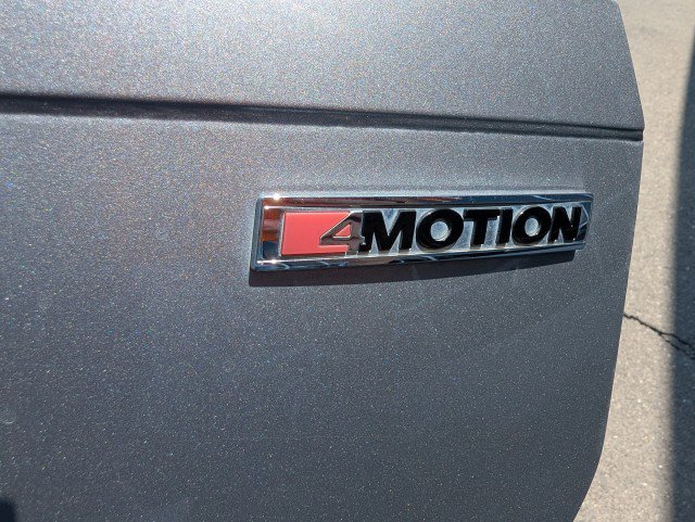Used 2021 Volkswagen Tiguan SEL Premium R-Line AWD/4WD image 31