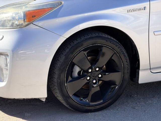 Used 2012 Toyota Prius Five image 11