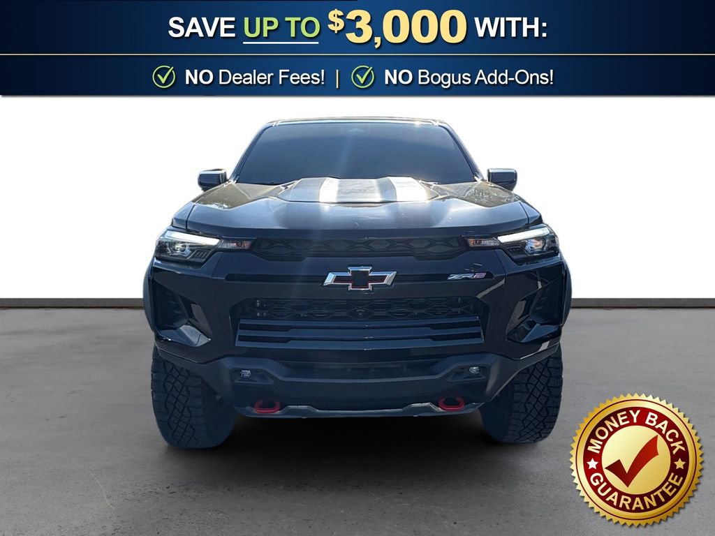Used 2025 Chevrolet Colorado ZR2 w/ Midnight Edition image 11