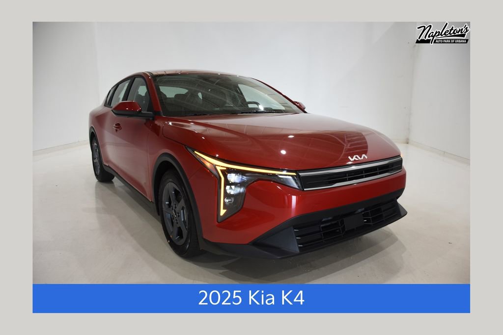New 2025 Kia K4 LXS image 1