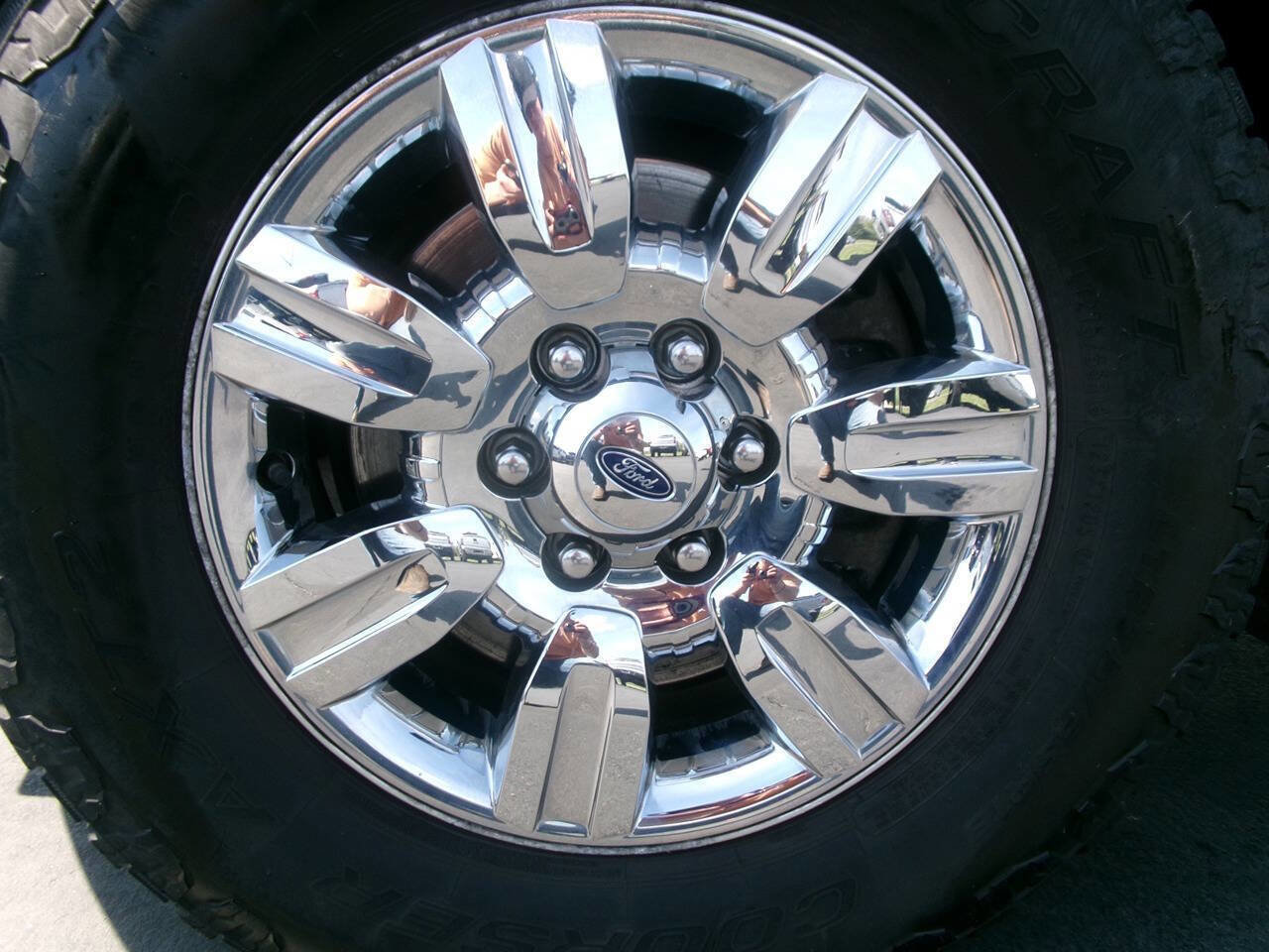 Used 2012 Ford F150 XLT w/ XLT Chrome Pkg AWD/4WD image 10
