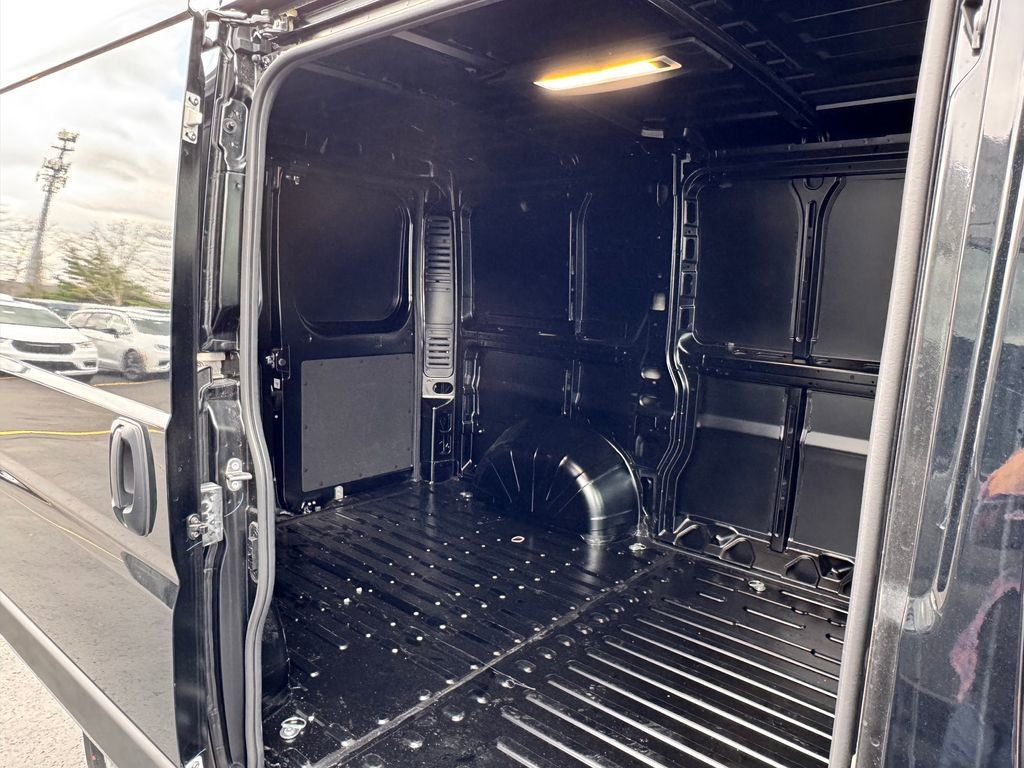 New 2026 RAM ProMaster 1500 w/ Convenience Group FWD image 12