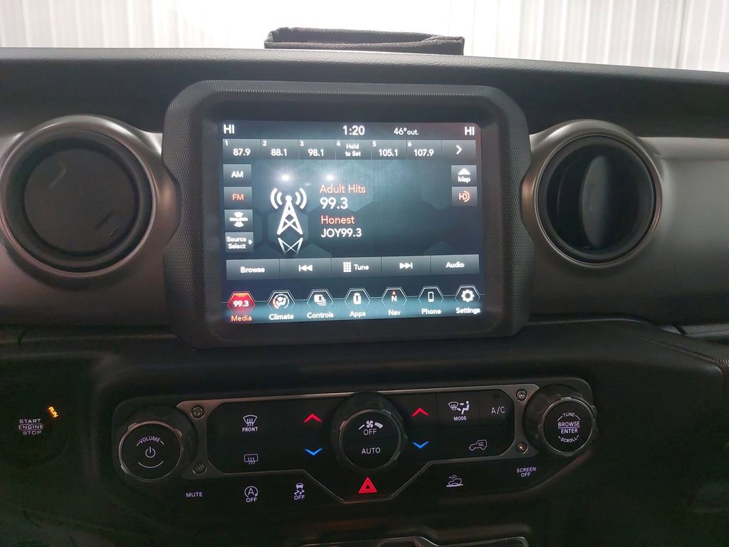 Used 2022 Jeep Wrangler Unlimited Sport image 19