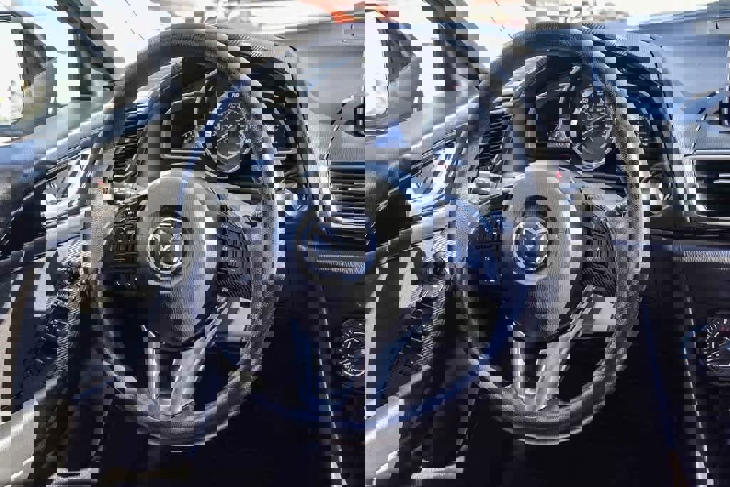 Used 2016 MAZDA MAZDA3 i Sport w/ Preferred Equipment Package image 14