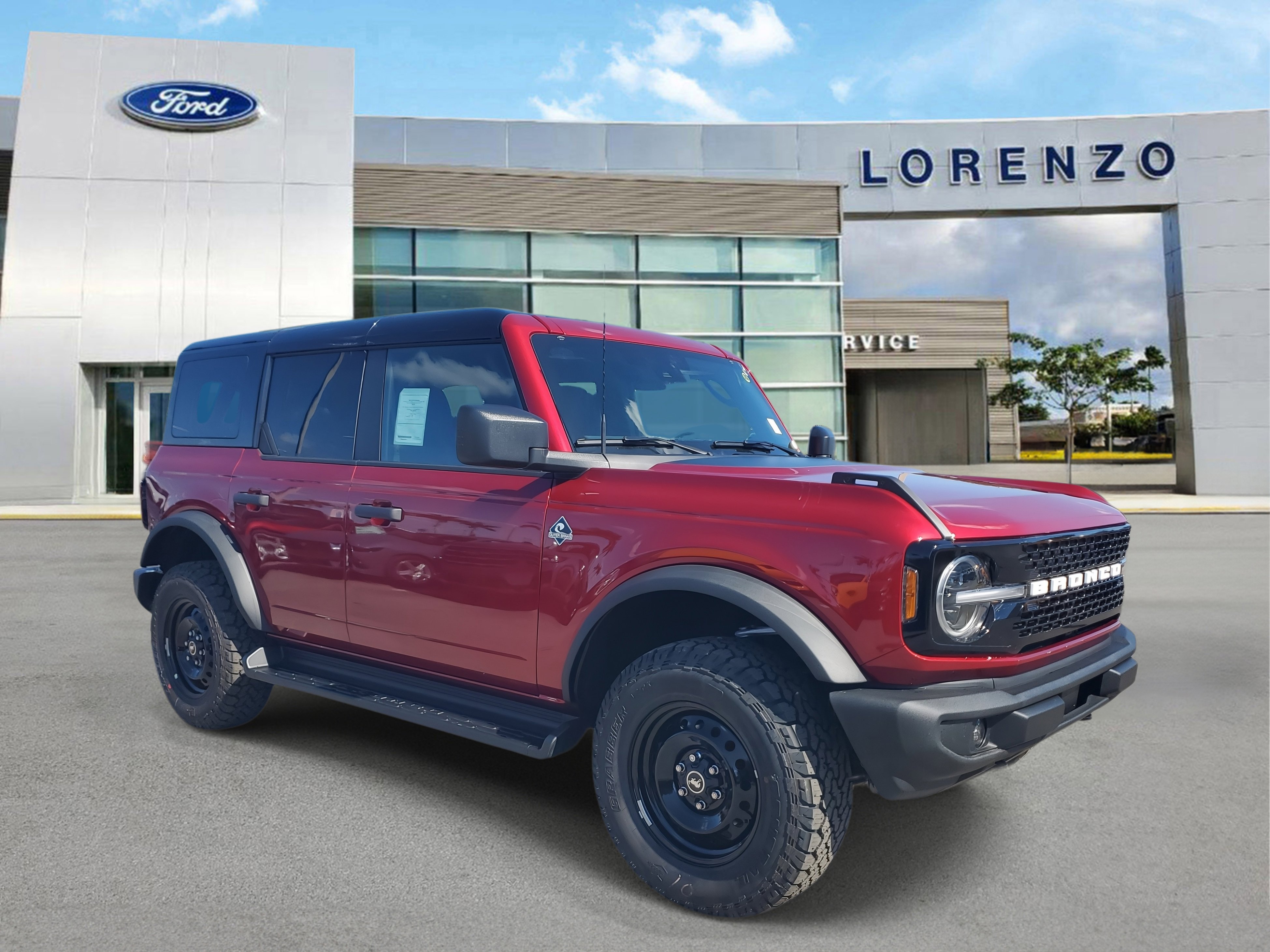 New 2026 Ford Bronco Outer Banks w/ Black Appearance Package image 3