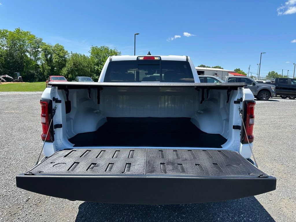 Used 2026 RAM 1500 Big Horn AWD/4WD image 18