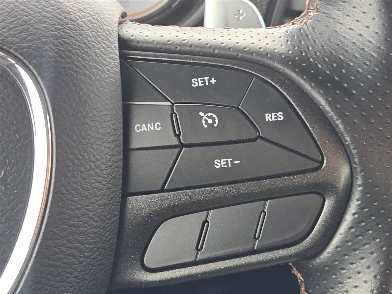 Certified 2020 Dodge Challenger R/T image 34