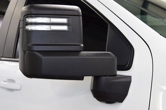 Used 2024 Chevrolet Silverado 3500 LT image 9