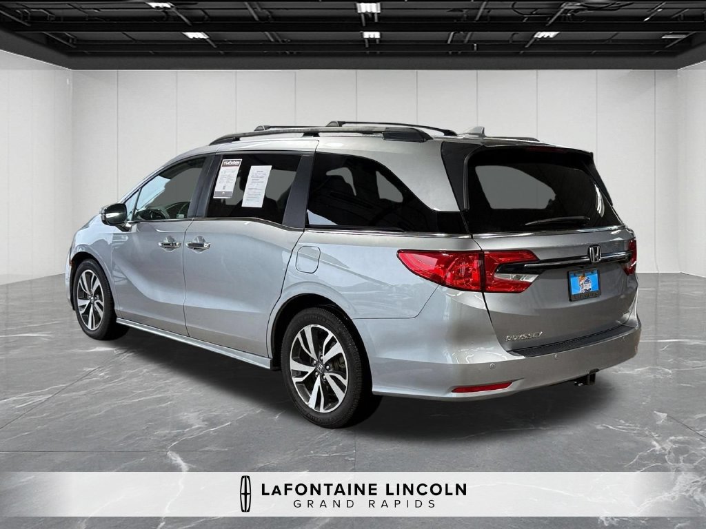 Used 2021 Honda Odyssey Touring image 3
