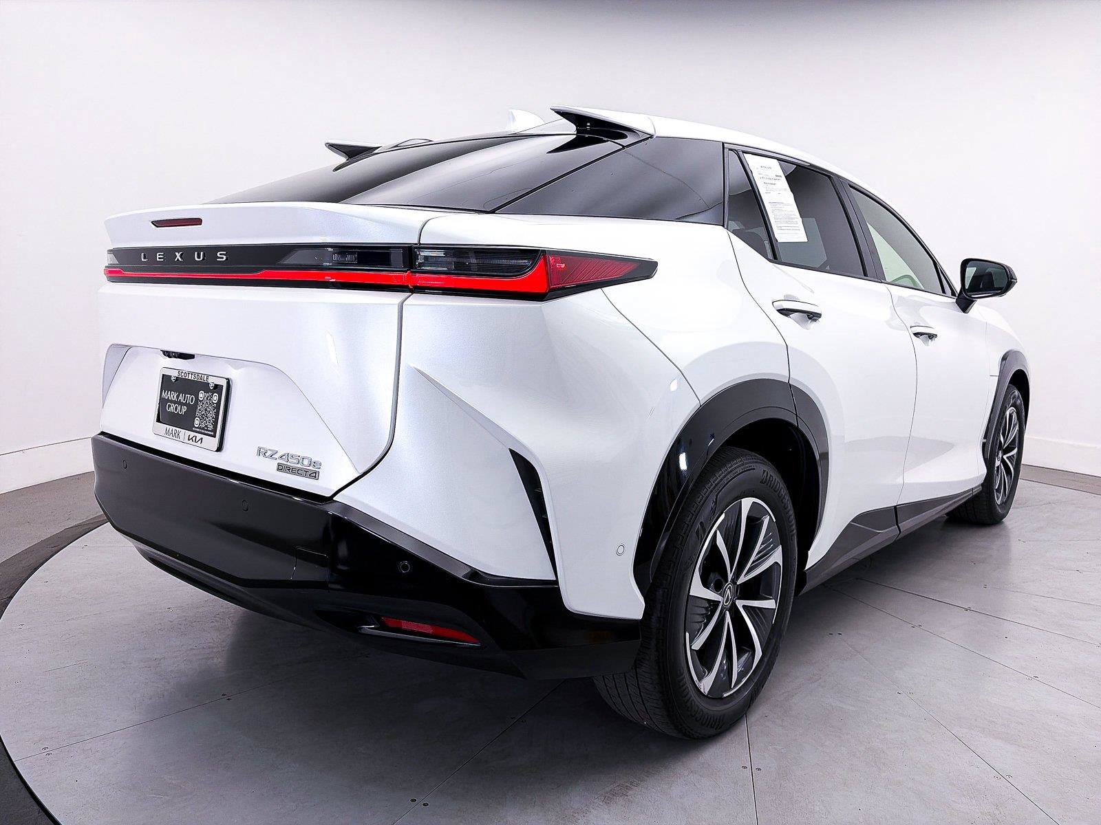 Used 2023 Lexus RZ 450e Premium w/ Technology Package AWD/4WD image 17